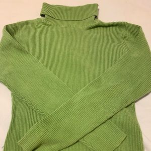 Relativity Green ribbed cotton turtleneck EUC